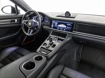 Porsche Panamera GTS — photo 11