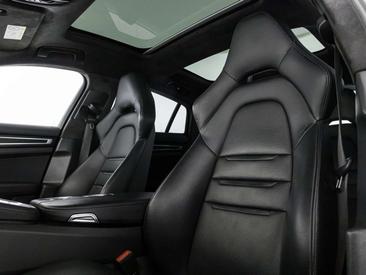 Porsche Panamera GTS — photo 13