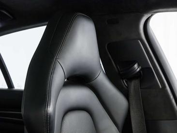 Porsche Panamera GTS — photo 24