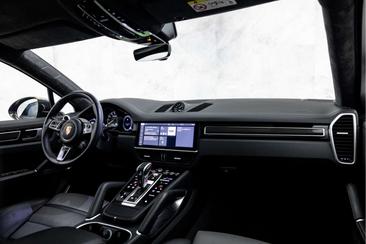 Porsche Cayenne III Turbo S E-Hybrid — photo 17