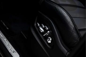 Porsche Cayenne III Turbo S E-Hybrid — photo 21