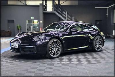 Porsche 911 Carrera