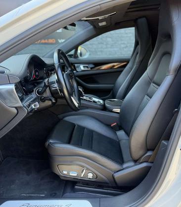 Porsche Panamera — photo 10