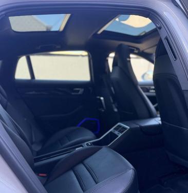 Porsche Panamera — photo 17