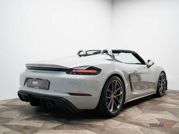 Porsche 718 Cabriolet Spyder — photo 2