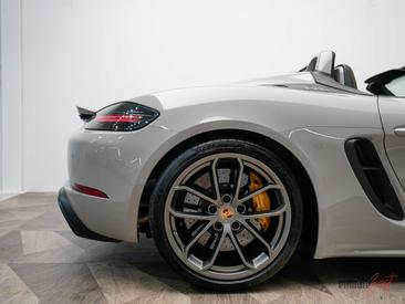 Porsche 718 Cabriolet Spyder — photo 12