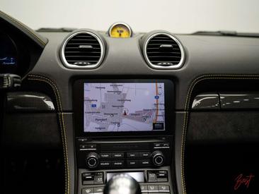 Porsche 718 Cabriolet Spyder — photo 20