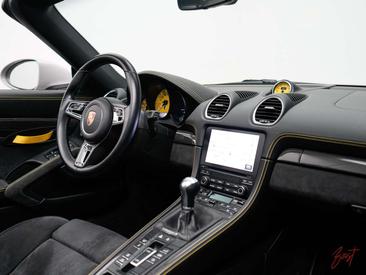 Porsche 718 Cabriolet Spyder — photo 28