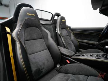 Porsche 718 Cabriolet Spyder — photo 30