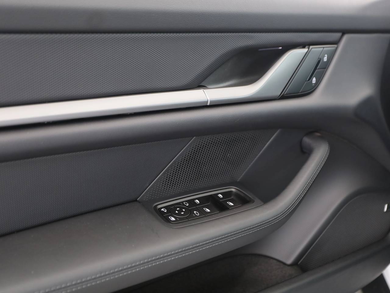 Porsche Taycan ph2 - 2025 - Joinsteer - #12