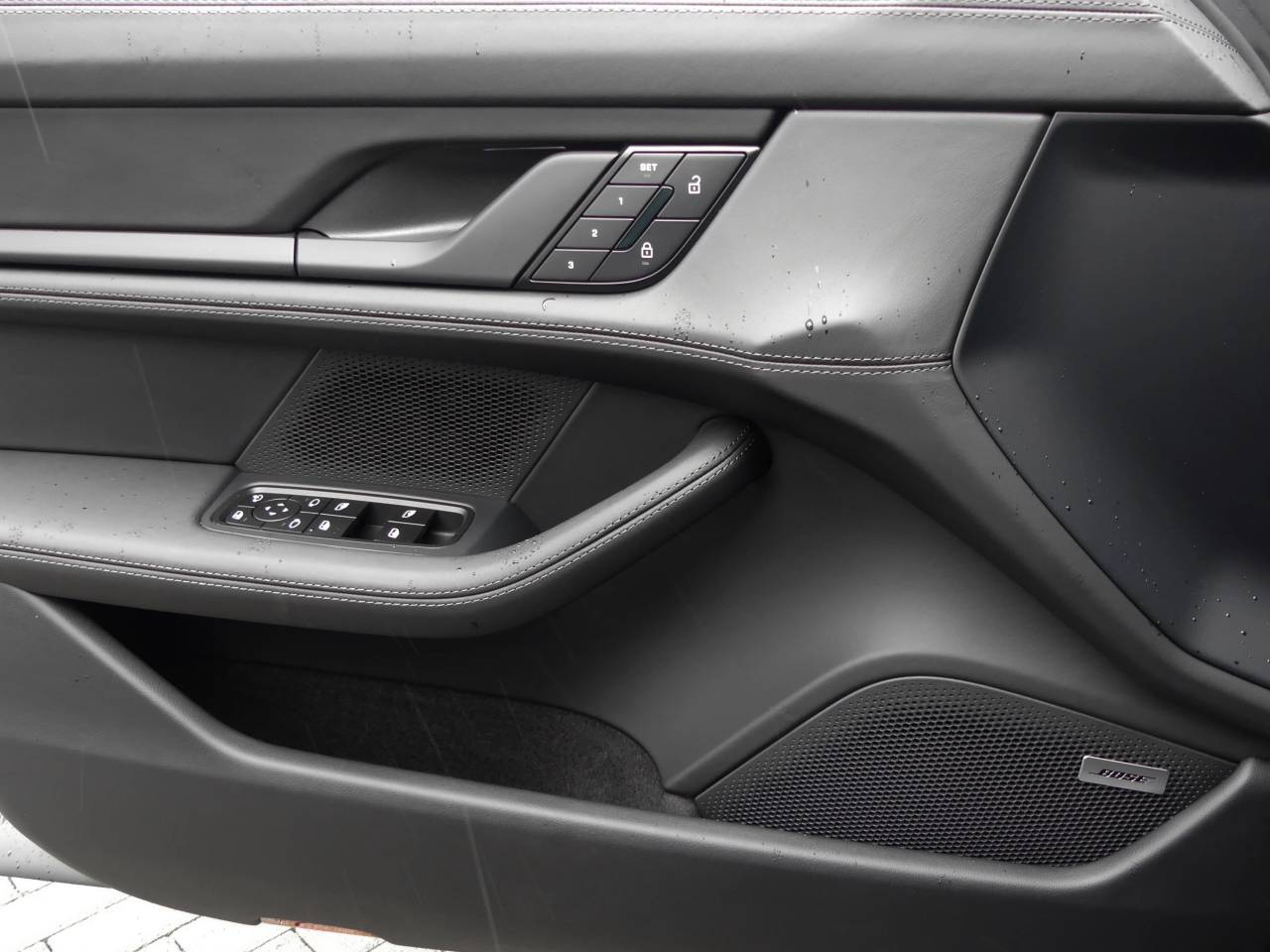 Porsche Taycan ph2 4S Cross Turismo - 2025 - Joinsteer - #24