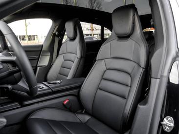 Porsche Taycan ph2 4S Sport Turismo — photo 12