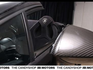 Lamborghini Gallardo Performante Spyder — photo 16