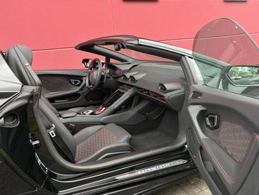 Lamborghini Huracán Spyder EVO — photo 13