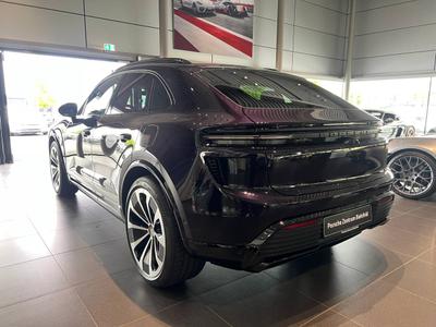 Porsche Macan Electrique Turbo