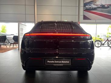 Porsche Macan Electrique Turbo — photo 4