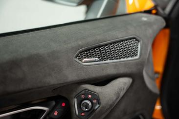 Lamborghini Aventador — photo 33