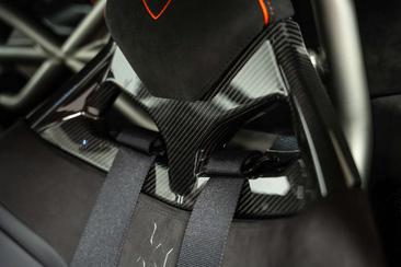 Lamborghini Aventador — photo 44