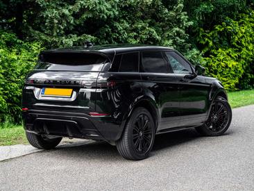 Land Rover Range Rover Evoque P300e R-Dynamic HSE — photo 2