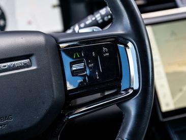 Land Rover Range Rover Evoque P300e R-Dynamic HSE — photo 15