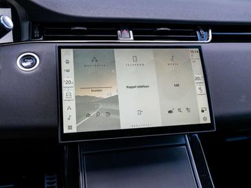 Land Rover Range Rover Evoque P300e R-Dynamic HSE — photo 18