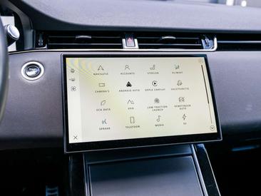 Land Rover Range Rover Evoque P300e R-Dynamic HSE — photo 19
