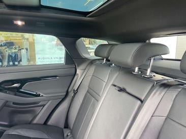Land Rover Range Rover Evoque 1.5 I3 PHEV Dynamic SE AWD Auto — photo 11