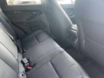 Land Rover Range Rover Evoque 1.5 I3 PHEV Dynamic SE AWD Auto — photo 17