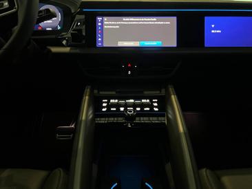 Porsche Macan Electrique Turbo — photo 16