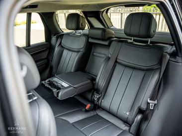 Land Rover Range Rover 3.0 P550e HSE PHEV Meridian 3D / HUD / Pano / Ma Noir — photo 30