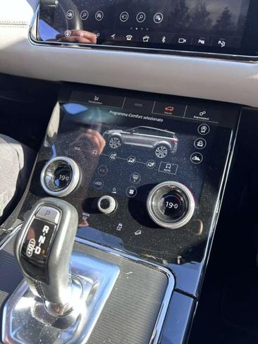 Land Rover Range Rover Evoque 2.0D I4 180 CV AWD Auto R-Dynamic HSE — photo 10