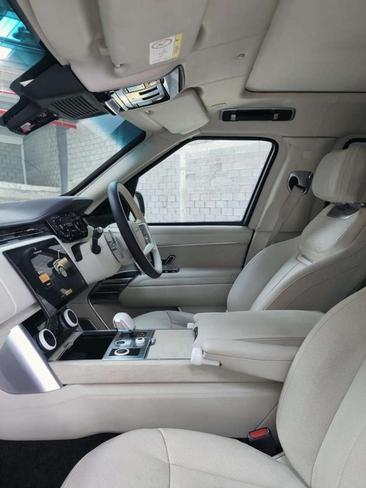Land Rover Range Rover 4.4 P530 Autobiography — photo 6