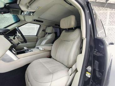 Land Rover Range Rover 4.4 P530 Autobiography — photo 8