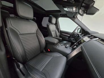 Land Rover Discovery R-Dynamic SE D300 Off-Road 2 Luft Dach Kontrast Gris — photo 11