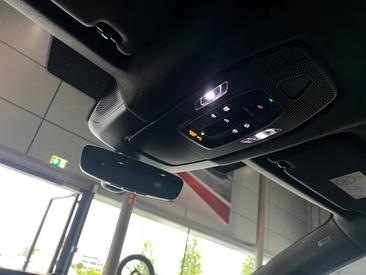 Porsche Macan Electrique Turbo — photo 23