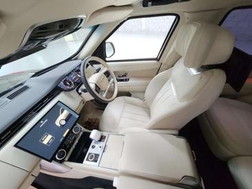 Land Rover Range Rover 4.4 P530 Autobiography — photo 29