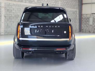Land Rover Range Rover 4.4 P530 Autobiography — photo 30