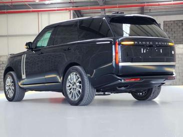 Land Rover Range Rover 4.4 P530 Autobiography — photo 31