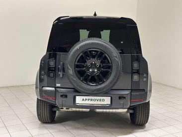 Land Rover Defender 90 X-Dynamic SE 3.0D I6 200 CV AWD Auto — photo 8