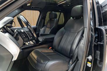 Land Rover Range Rover HSE P550E — photo 9