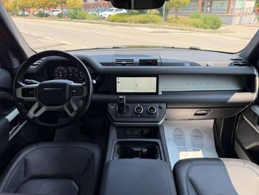 Land Rover Defender 110 S Awd 3.0d I6 Mhev — photo 13