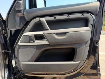 Land Rover Defender 110 S Awd 3.0d I6 Mhev — photo 14