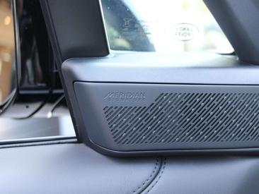 Land Rover Range Rover Autobiography PHEV P550e — photo 18