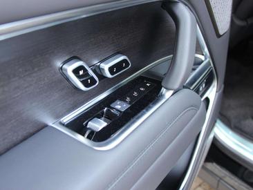 Land Rover Range Rover Autobiography PHEV P550e — photo 34