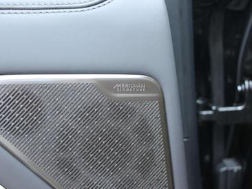 Land Rover Range Rover Autobiography PHEV P550e — photo 35