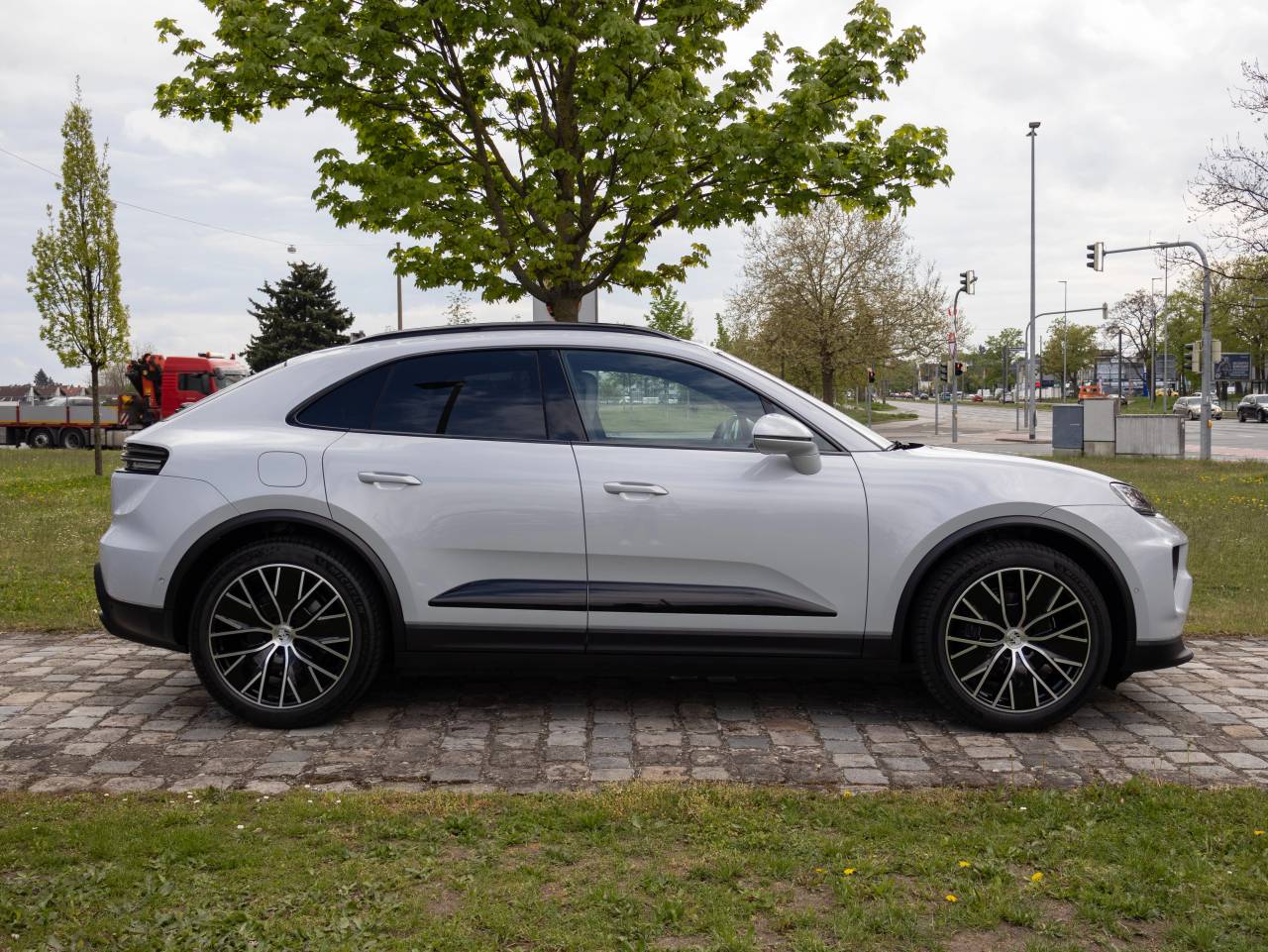 Porsche Macan Electrique 4 - 2025 - Joinsteer - #6