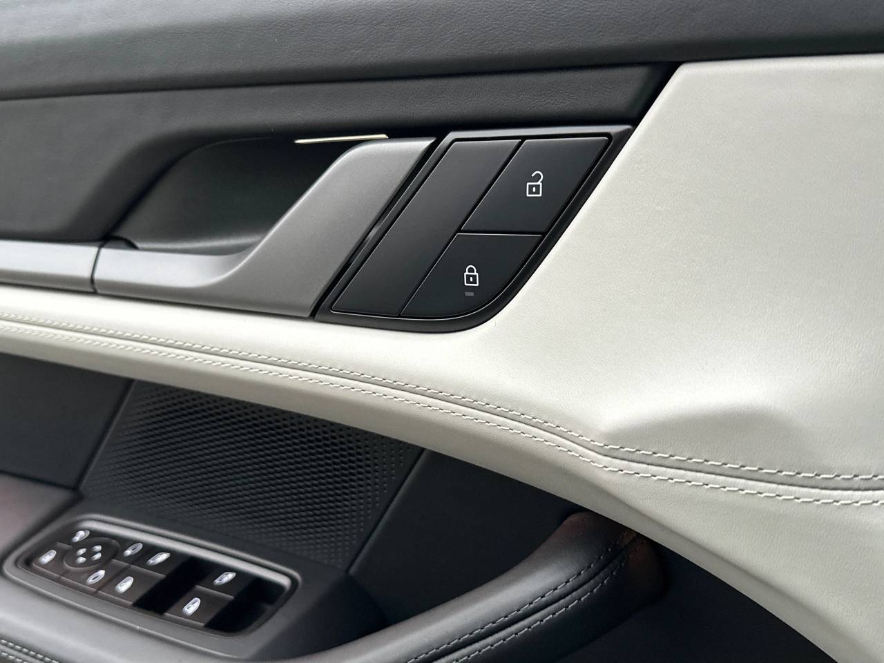 Porsche Taycan ph2 Sport Turismo - 2025 - Joinsteer - #17