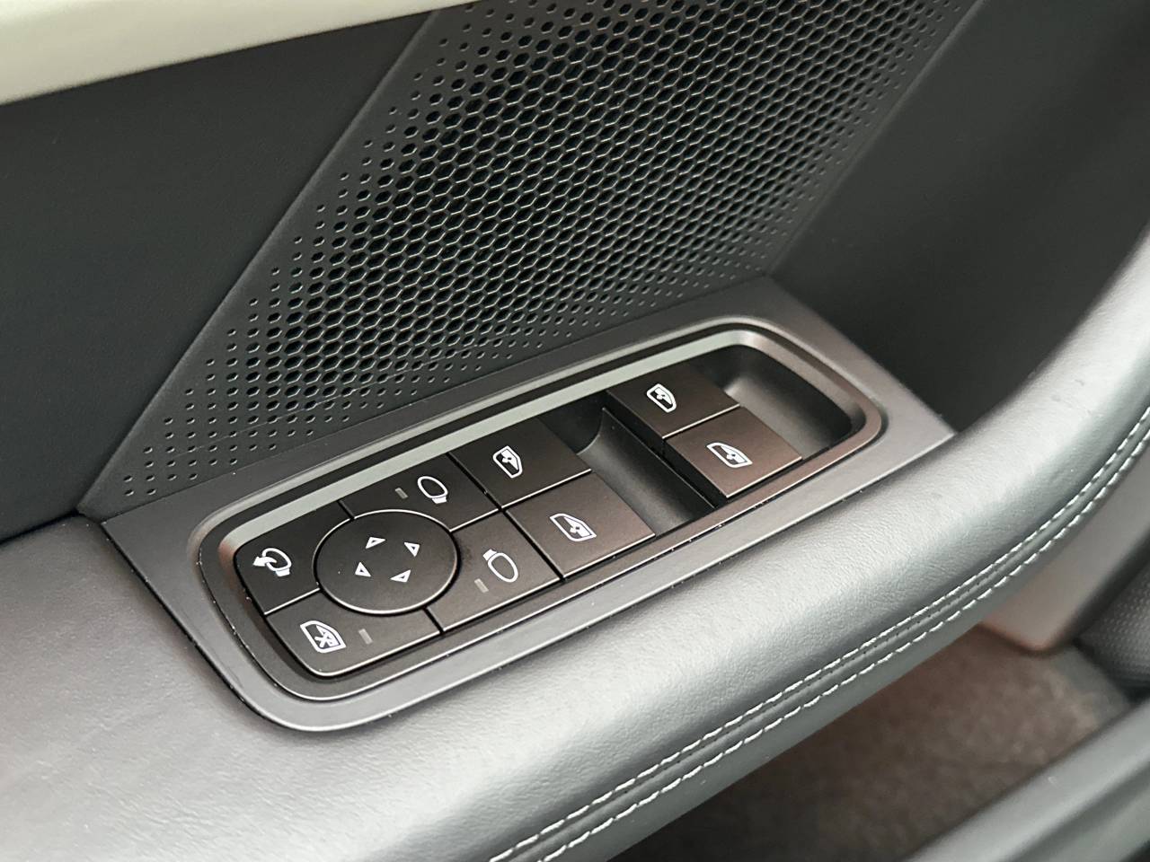 Porsche Taycan ph2 Sport Turismo - 2025 - Joinsteer - #18