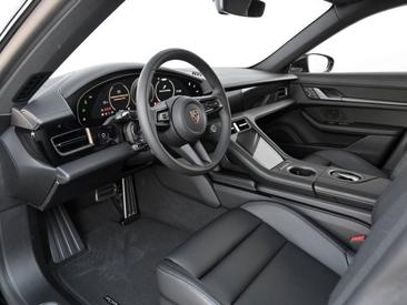 Porsche Taycan ph2 4S Sport Turismo — photo 11