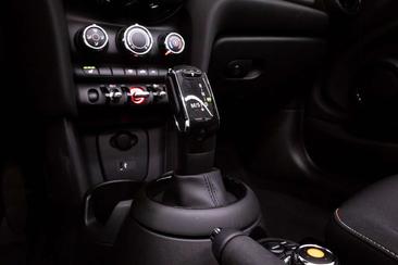 Mini Cabrio Business Cooper — photo 12